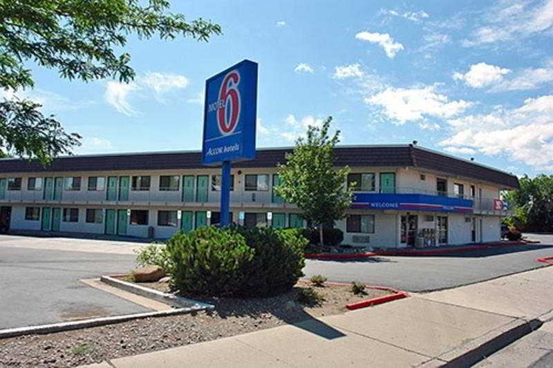 Motel 6-Reno, Nv - Livestock Events Center Extérieur photo