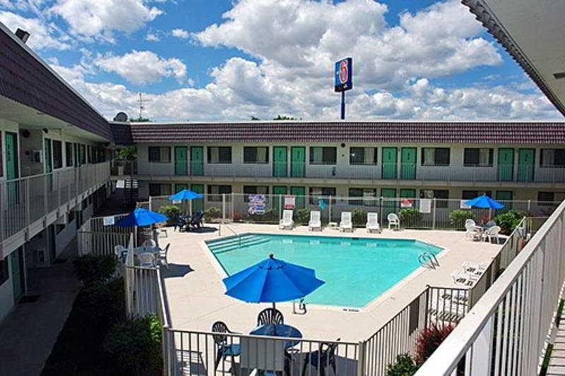 Motel 6-Reno, Nv - Livestock Events Center Extérieur photo