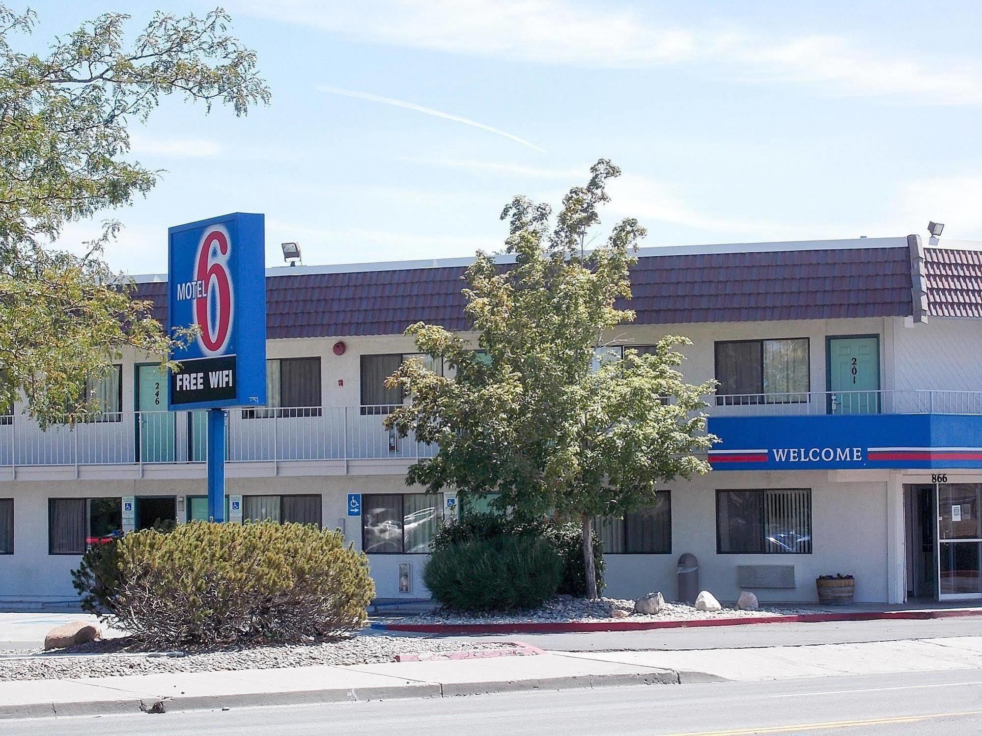 Motel 6-Reno, Nv - Livestock Events Center Extérieur photo